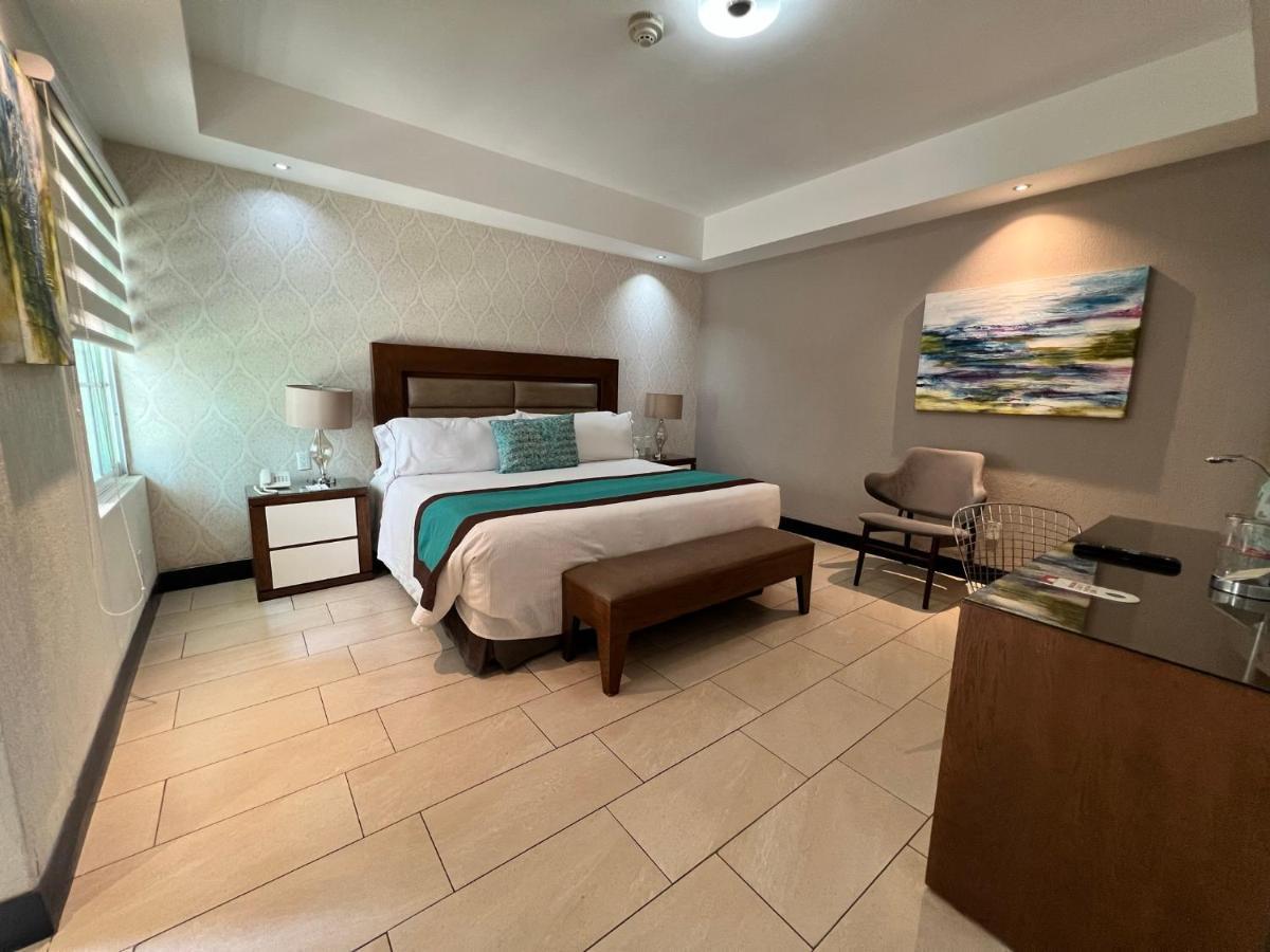 Aurea Hotel And Suites Zapopan Luaran gambar