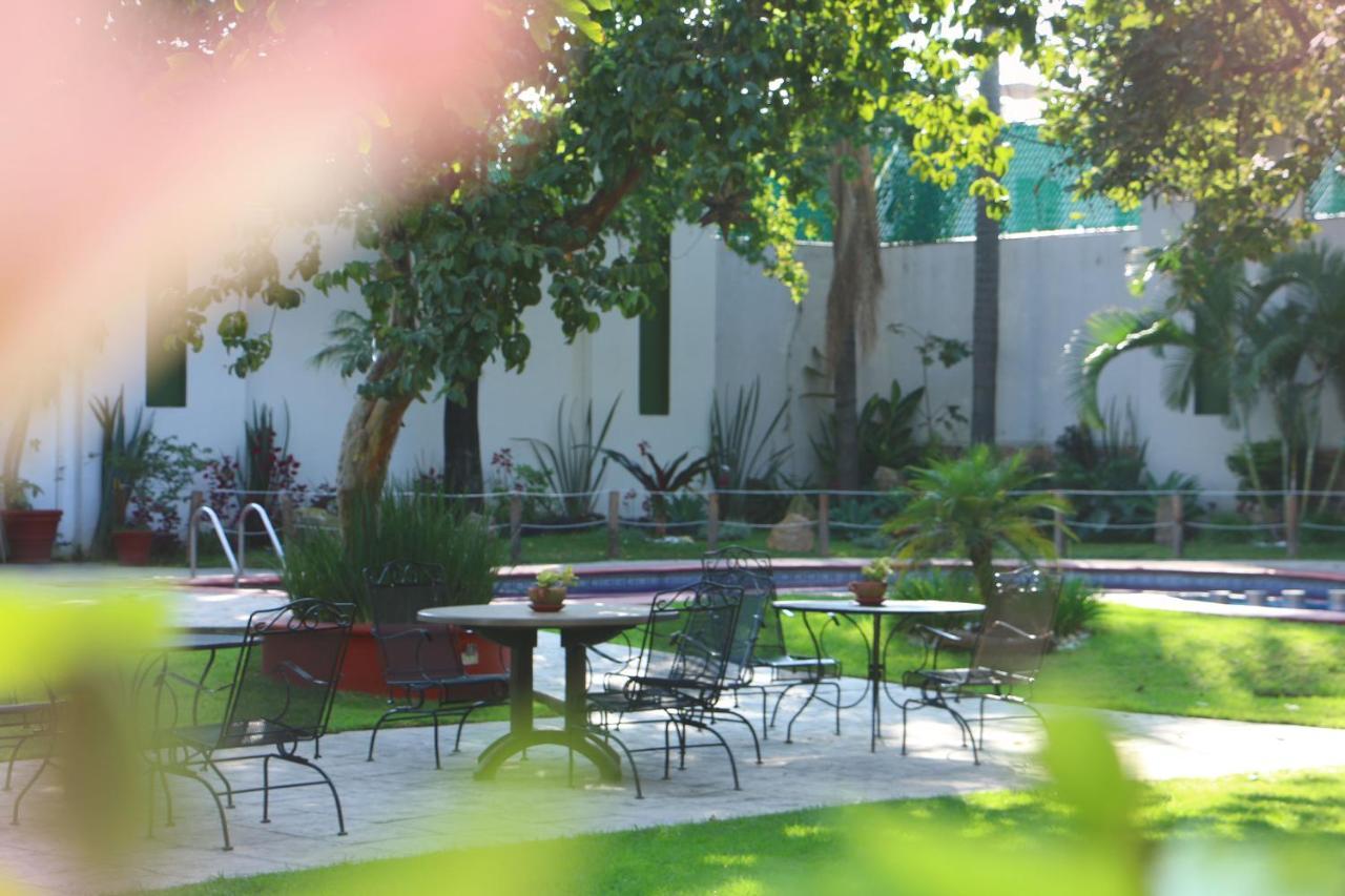 Aurea Hotel And Suites Zapopan Luaran gambar